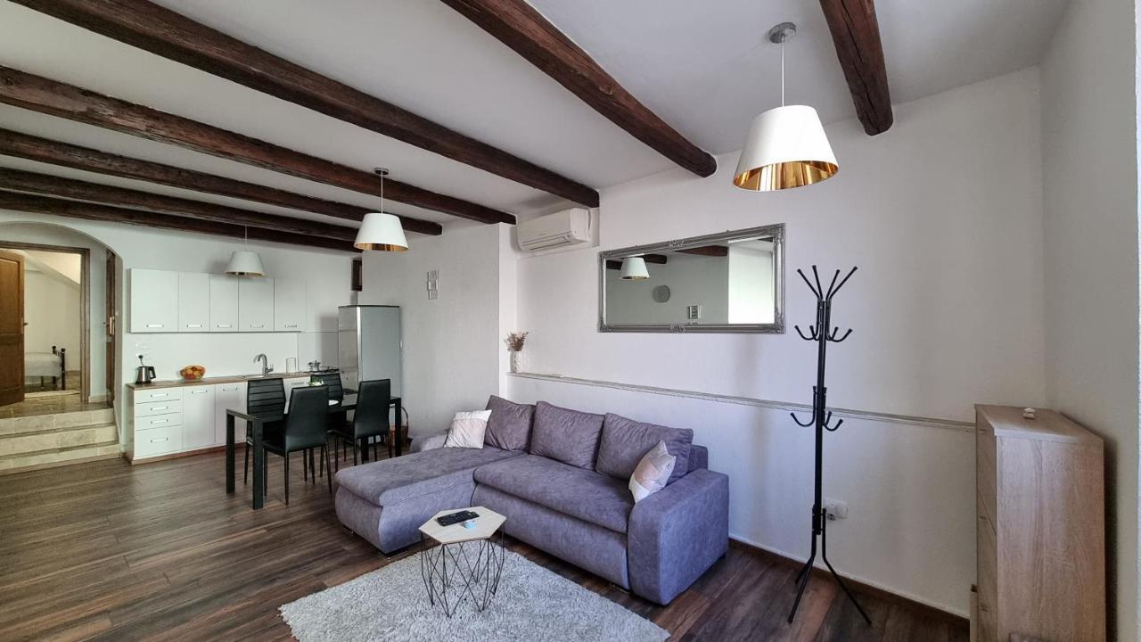 Apartman Ivo Apartment Novigrad  ภายนอก รูปภาพ